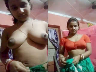 Sexy Boudi Strip her Saree and Showing Nude Body Part 4