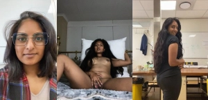 Horny Desi Girl Fingering